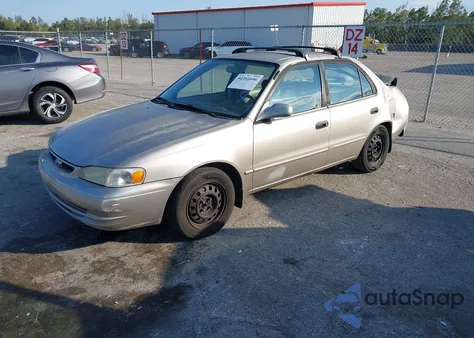1998 Toyota Corolla Le z USA, uszkodzony, nr VIN 2T1BR18E5WC004581